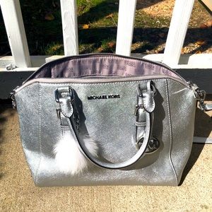 Sliver Micheal Kors Purse